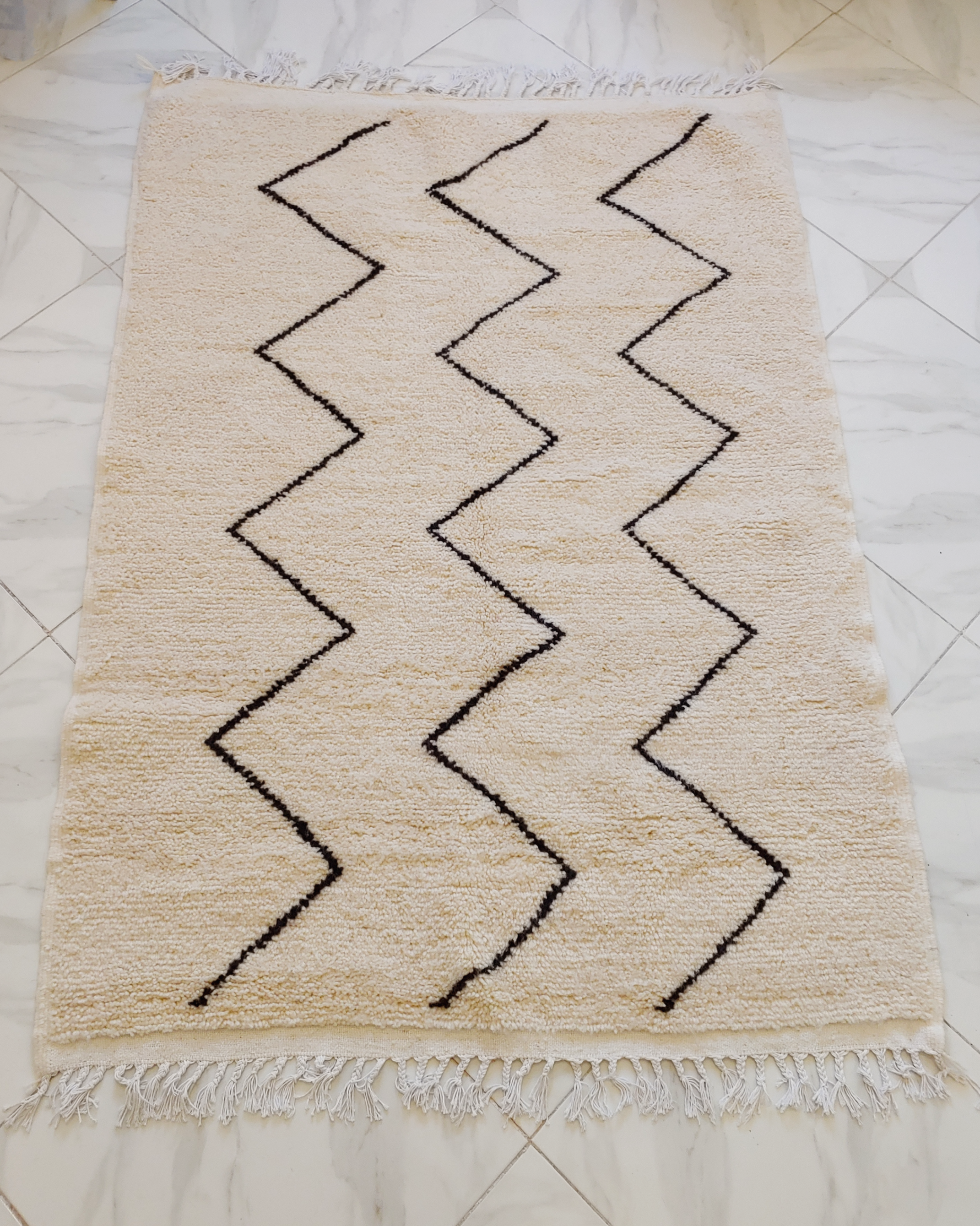 Handmade Beni Ourain Rug - Neige, Wool 5x8